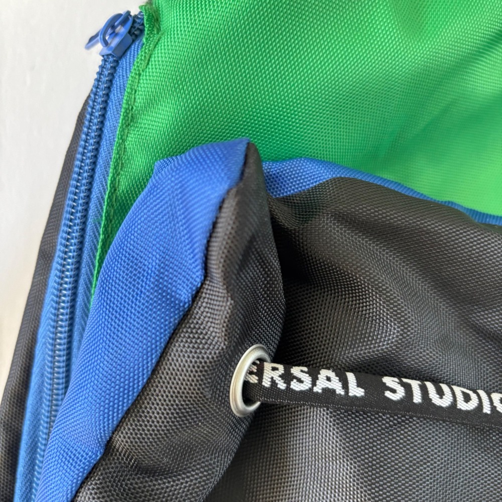 Super Nintendo World Luigi Drawstring‎ Backpack Universal Studios Large 18"x14" - Picture 6 of 10